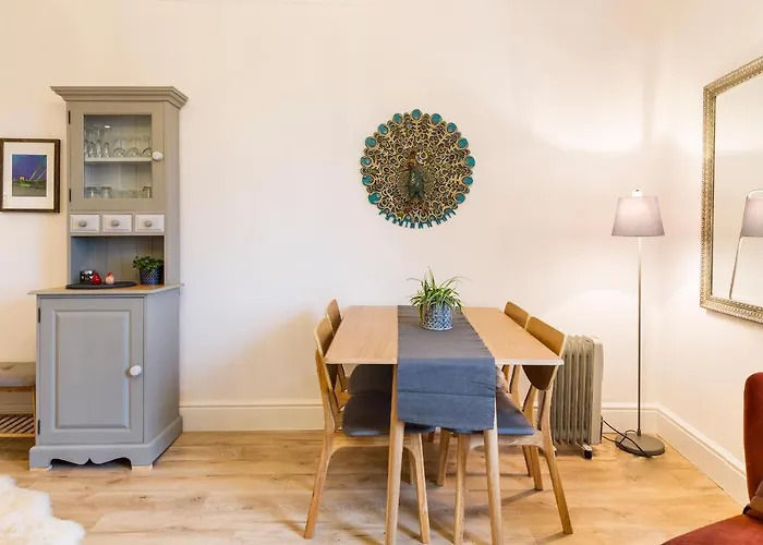 Dover Mews Apartman *